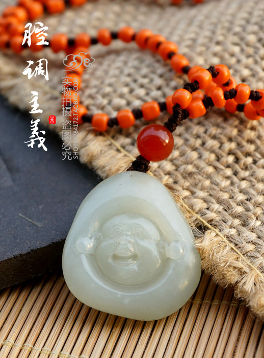 特。精致苏工 和田青白玉籽料 高青白侯晓峰款笑佛 脂糯细腻 满皮