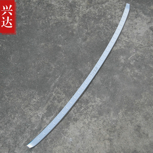 2015款北京现代IX25专用不锈钢装饰后杠踏板 现代IX25外置后护板