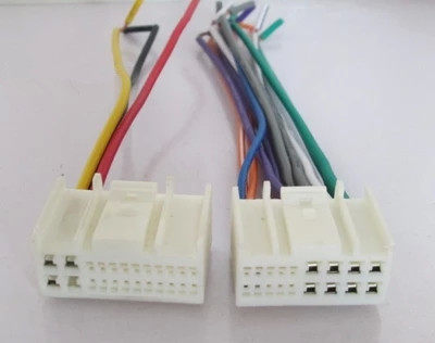 现代尾线狮跑悦动瑞纳