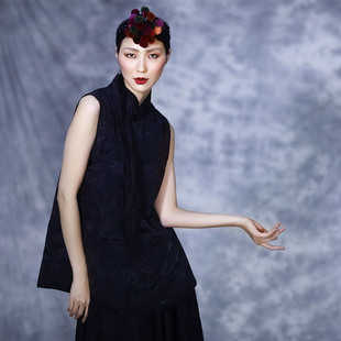 云饰图腾原创设计女装上衣马夹民族风文革老缎子盘扣马夹上衣坎肩