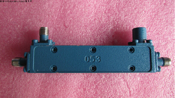 KRYTAR 2610 1-26.5GHz 10dB 3.5mm母 宽带同轴耦合器 质量包好，包能用 可提供详细测试图 成色好 无标签 KRYTAR 2610 宽带定向耦合器 1-26.5GHz MODEL:2610 Freq:1GHz-26.5GHz Coup: 10dB