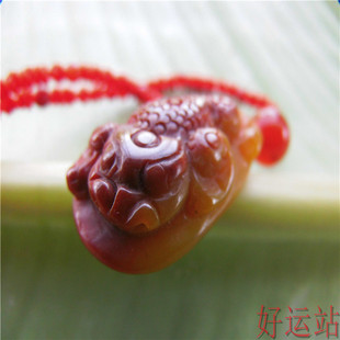 促销黄龙玉金蟾吊坠玉石女生挂件黄蜡石玉饰品宝石玉坠珠宝首饰品