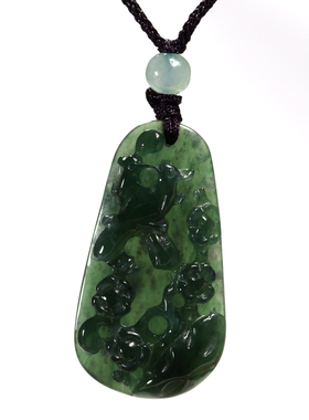 钰达翡翠喜上眉梢挂件 梅枝喜鹊吊坠 青绿色小巧玉挂坠A货玉 711