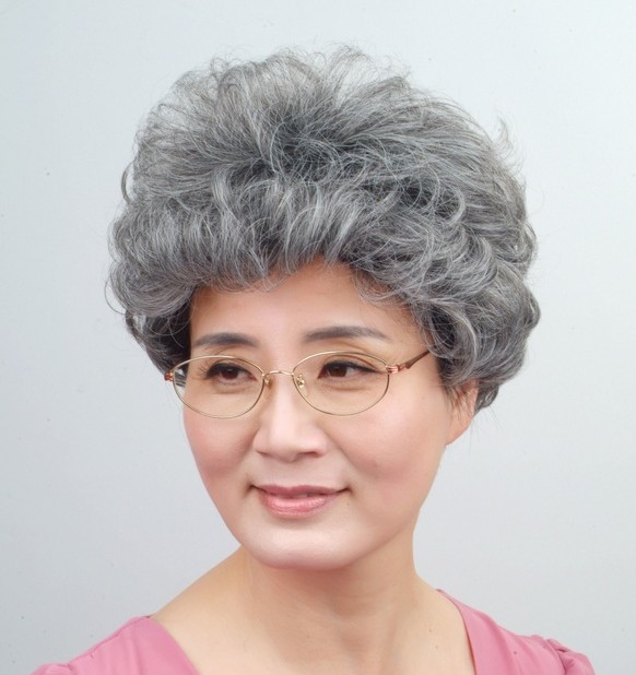 中老年老奶奶女士假发套短卷发花白色苍老妈妈假头发舞台表演头套