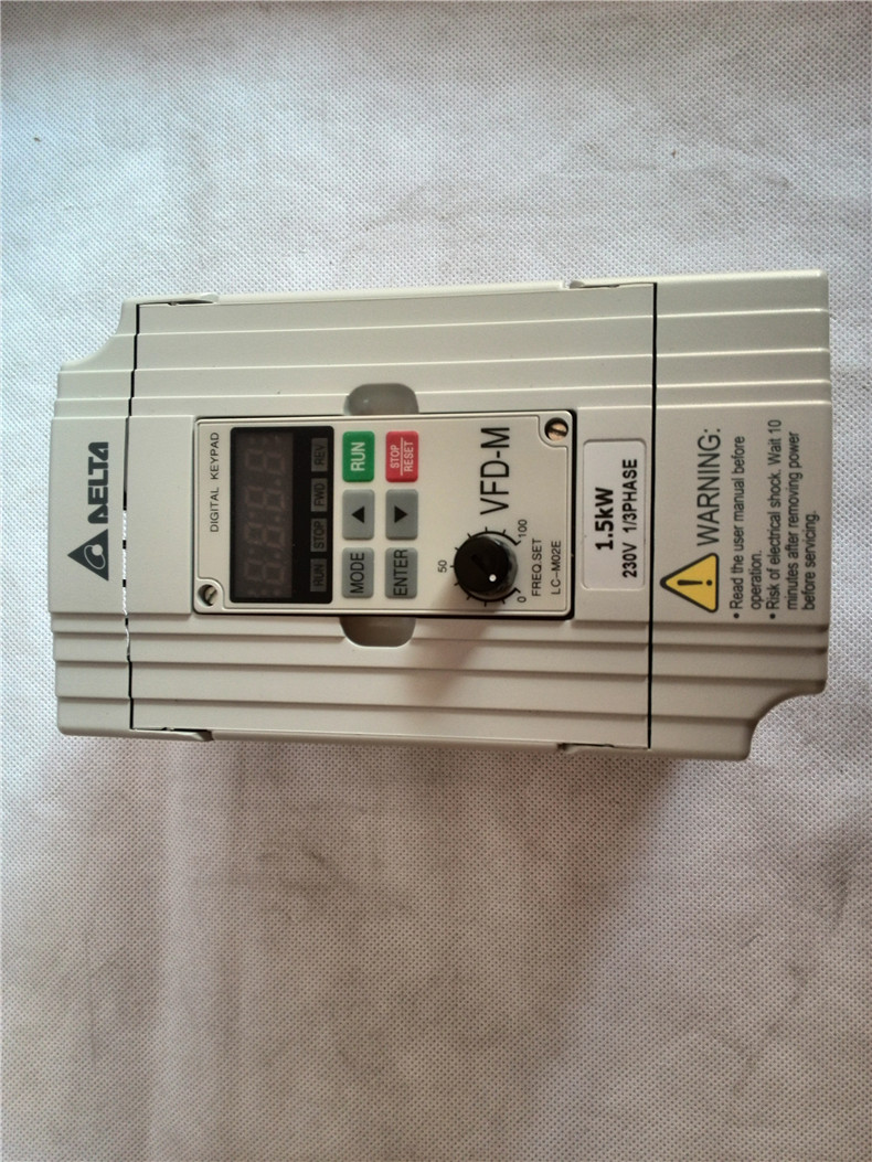 VFD007M21ĄƵ0.75kw220V