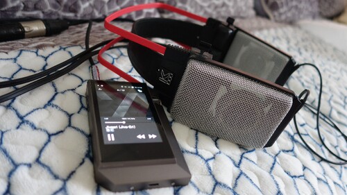 AKG/爱科技 K1000  成色完 / 美 1W编号 黄盒 有音响转接线