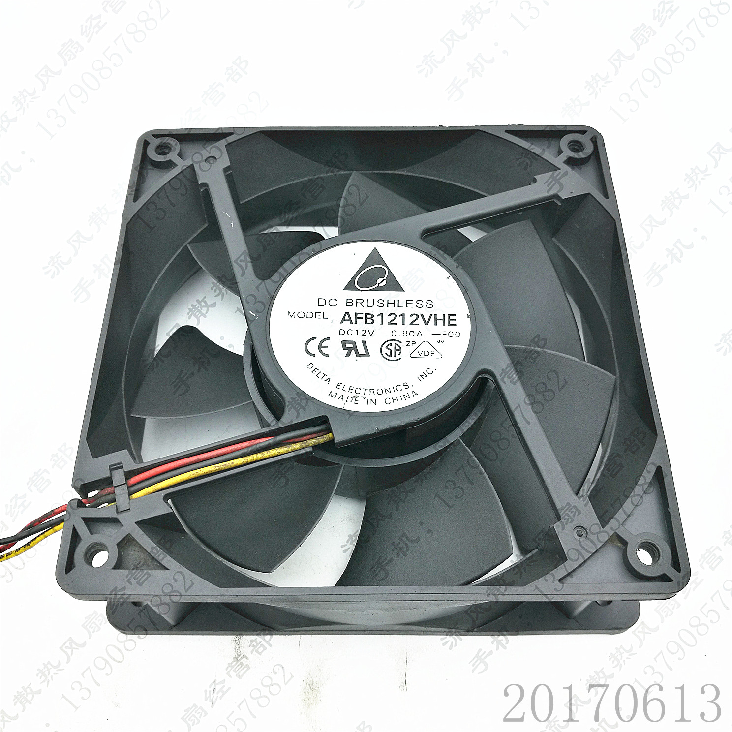 原装 台达 AFB1212VHE -FOO 12038 12V 0.9A 测速 双滚珠散热风扇