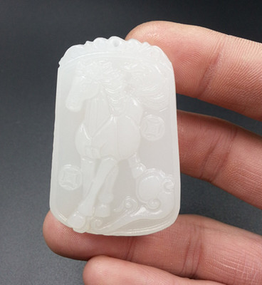 天然a货生肖马新疆白玉挂件吊坠
