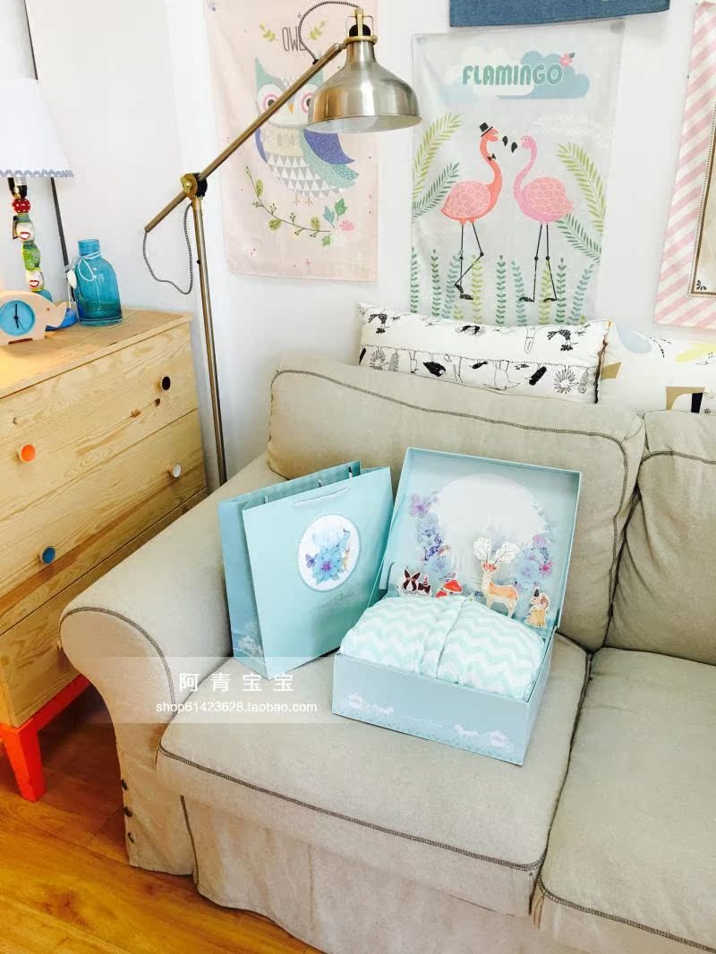 Coffret cadeau pour nouveau-né - Vêtements + Fournitures - Ref 1956831 Image 3