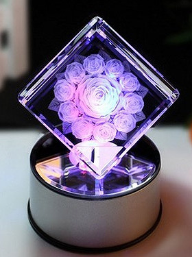 玫瑰花送女朋友老七夕节520摆件