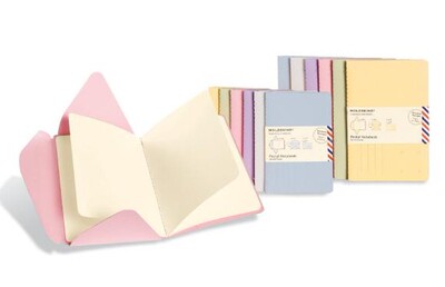 贺卡浅蓝色笔记本