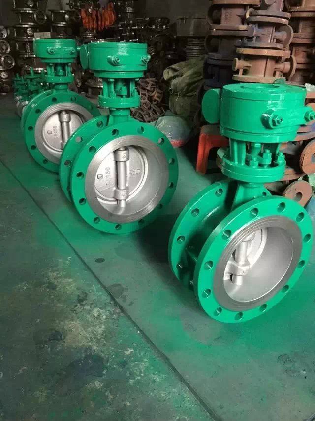 D343H-16C铸钢法兰式硬密封蝶阀