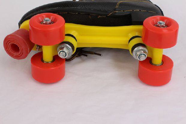 Patins à roulettes - Ref 2579524 Image 1