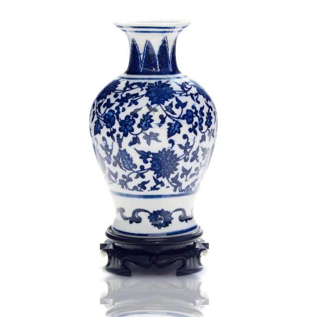 迷你小花瓶景德镇陶瓷器仿古青花瓷鱼尾餐桌花插摆件批发工艺品