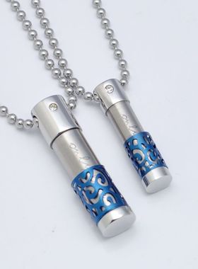 love钛钢蓝色祥云情侣项链