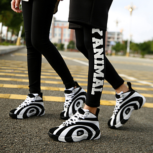 tfboys学生滑板鞋 EXO鬼步舞鞋 街舞45 嘻哈高邦板鞋 权志龙高帮男鞋