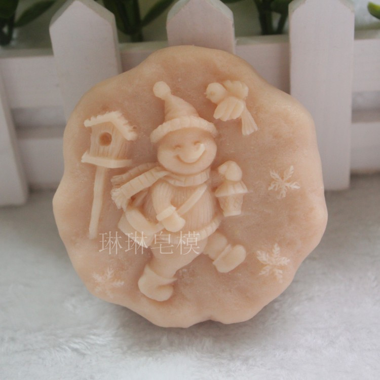 食品级硅胶/手工皂模具/巧克力模具/香皂皂模/雪人模具/zx136