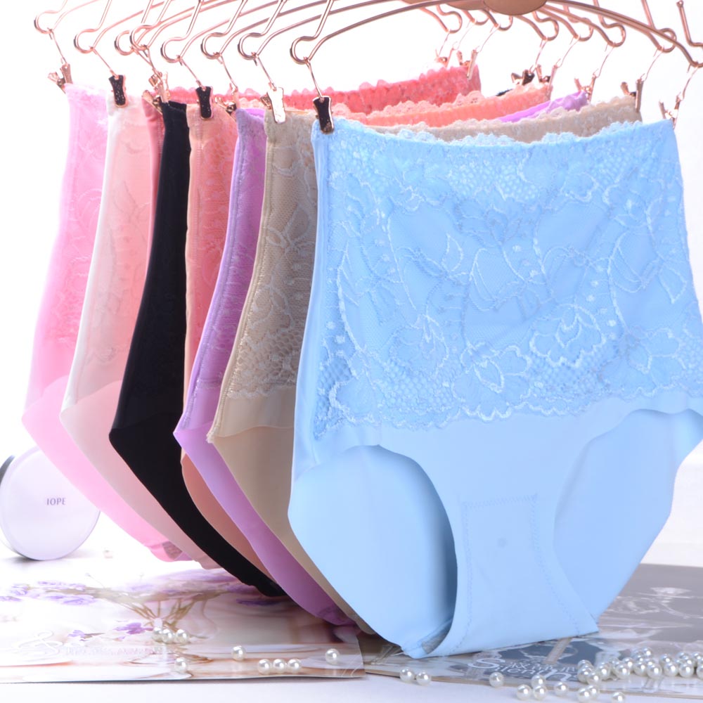Slip jeunesse sexy en soie Ice - Ref 639488 Image 1