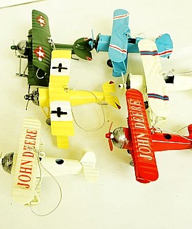 礼品飞机铁艺玩具装饰摆件