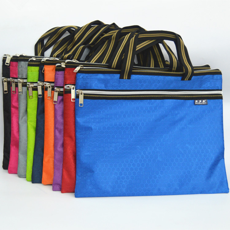 足球纹双层拉链袋事务包