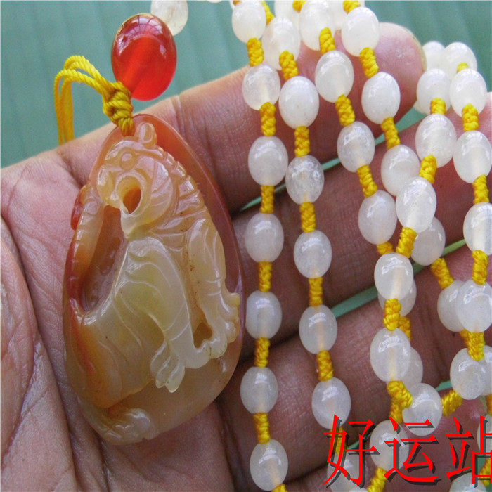 促销新款黄龙玉猛虎下山吊坠玉石挂件宝石颈饰玉坠原石籽料珠宝首