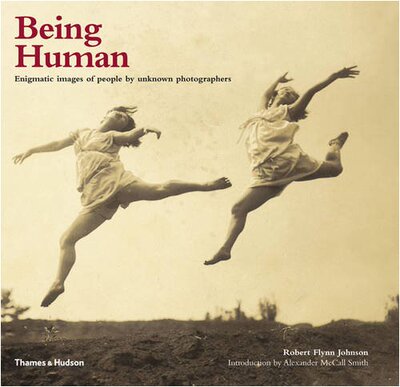 【预订】Being Human: Enigmatic Images of Peo...