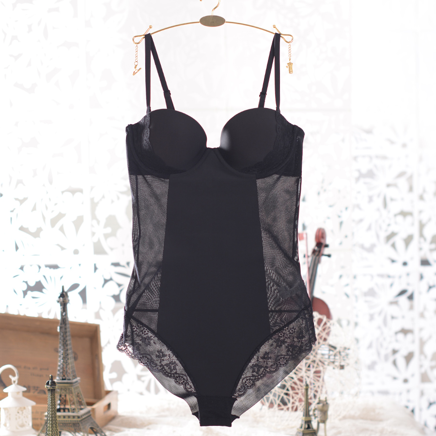 Sous-vêtement minceur luxueux en nylon - Ref 709597 Image 1