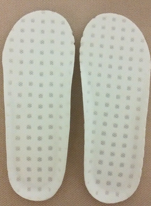 校内鞋鞋垫，透气 杯型垫