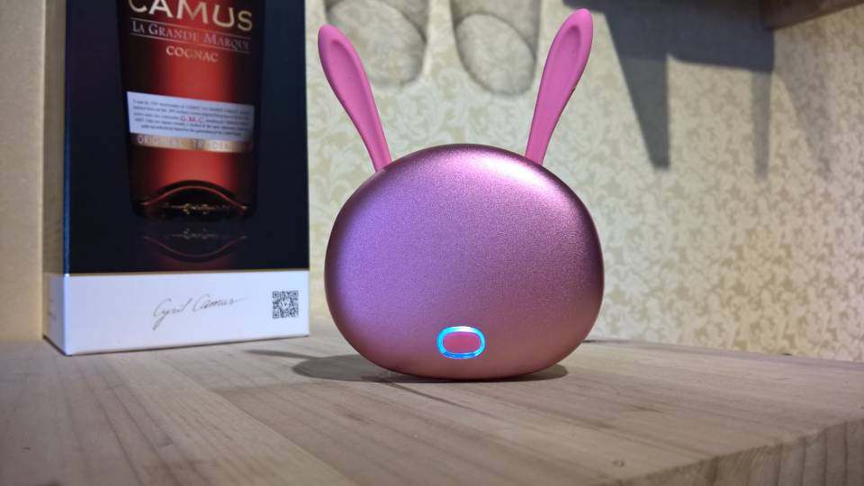 艾沃 iwo 萌兔 暧手宝 充电宝 移动电源在类目 3C数码配件, 移动电源中 - 来自Buy2taobao.com提供专业的淘宝代购服务