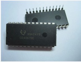 CD4067BE 芯片 模拟多路复用器/信号分离器 DIP-24 实体店