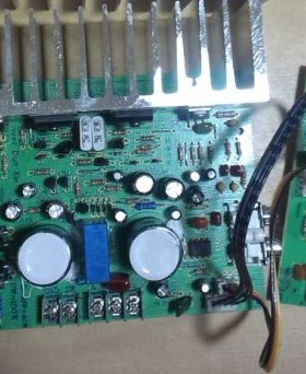 2.1功放板/绝配美国LM1875+低音炮对管A1633/C4278/40W+40W+150W