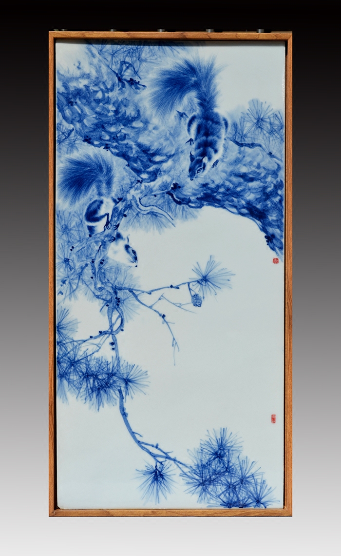 吴祖球作品 定制手绘陶瓷板画装饰画客厅书房挂画 青花瓷动物松鼠