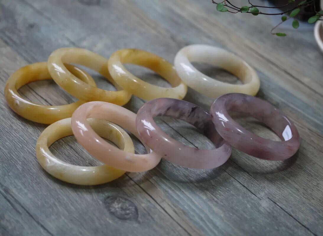 特【37度女神】纯天然~通透润美~~和田金丝玉手镯~贤淑动人