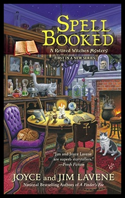 【预售】Spell Booked