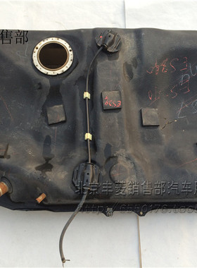 雷克萨斯凌志ES240NX200IS300GS300RX270LS430LS460ES200汽油油箱