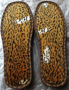 鞋垫 勾鞋子冰条围巾线 织帽子 彩灯毛线橡胶泡沫鞋底批发特价