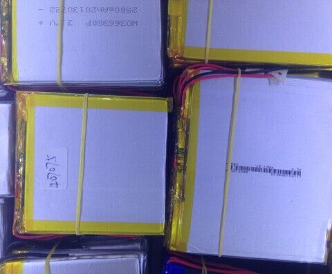 3.7V锂电池 2400mah 全新聚合物电芯 407075 GPS 导航 MP3/4 电源,3C数码配件,其它配件,淘宝优惠券,粉丝福利购,淘宝优惠卷