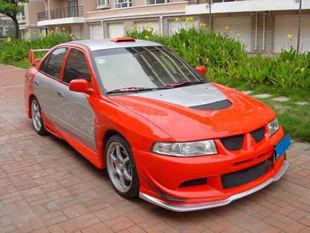 东南菱帅八代大包围改装 菱帅前后保险杠侧裙改装 菱帅尾翼加装