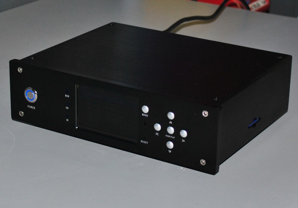 音乐剑神母带数字转盘播放器