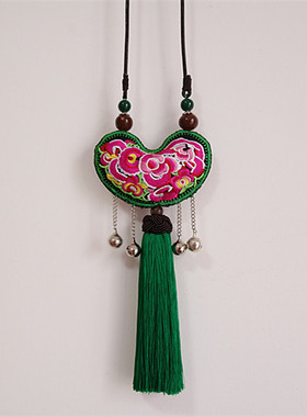 新款民族风绣片铃铛棉麻风小礼品