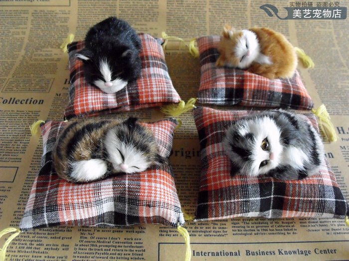 小号布垫猫摆件皮毛工艺品