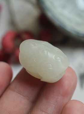 cc天然白玉青海料吊坠