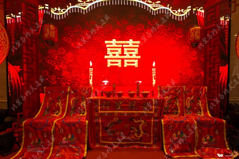 中式婚庆道具龙凤桌椅套龙凤刺绣桌围椅披中式婚礼背景帷幔桌布