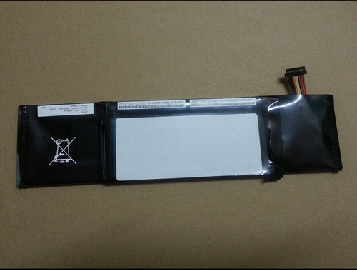 少量到货全新原装正品华硕EPC1008HA AP31-1008HA AP32-1008HA笔记本电池 支持华硕售后验证  假一罚十  电池是全新原装没有瑕疵的  0通电