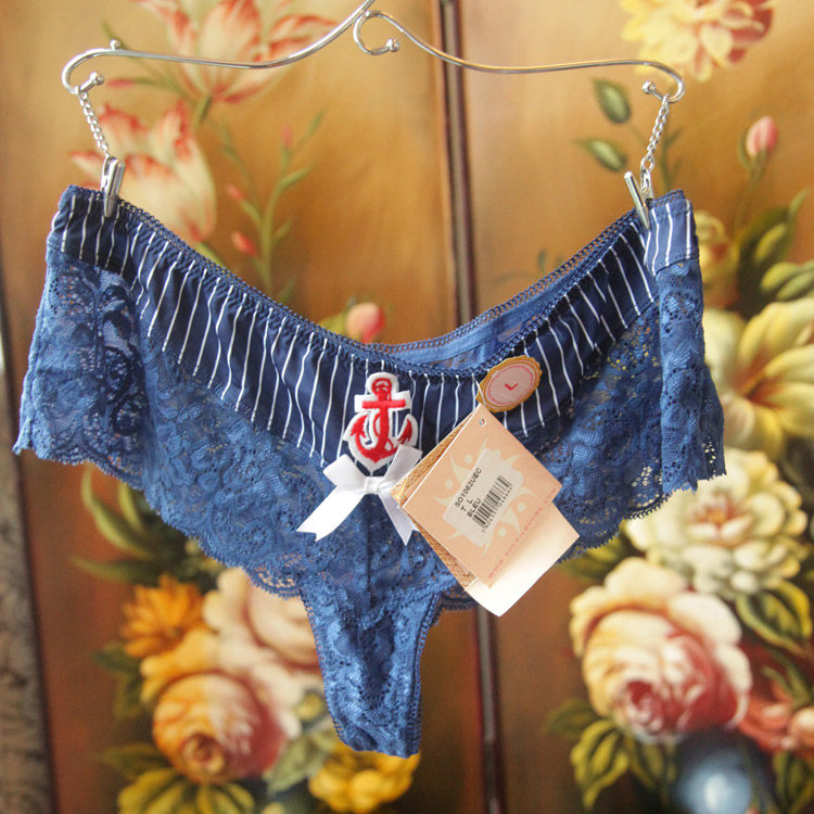 Slip sexy en nylon - Ref 650256 Image 1