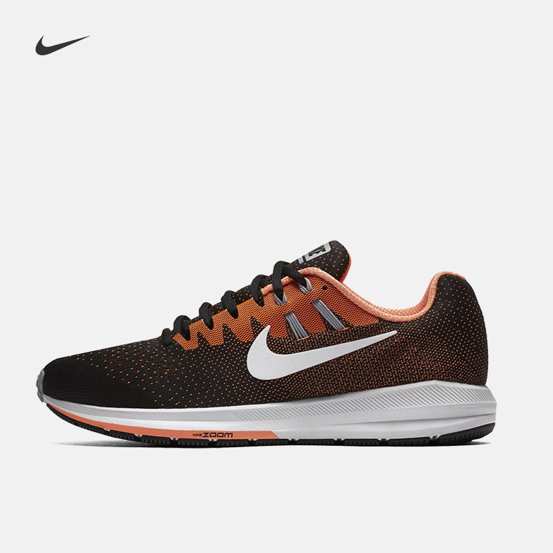 选购一双适合你的NIKE跑鞋吧！
