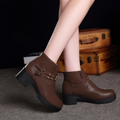 2015 winter new style thick with round head Martin boots women short sleeve riveting fashion boots and bare boot women's boots