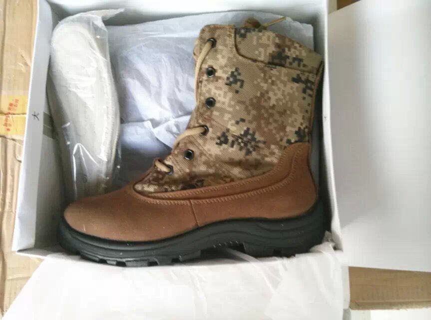 Boots militaires - Ref 1398392 Image 1