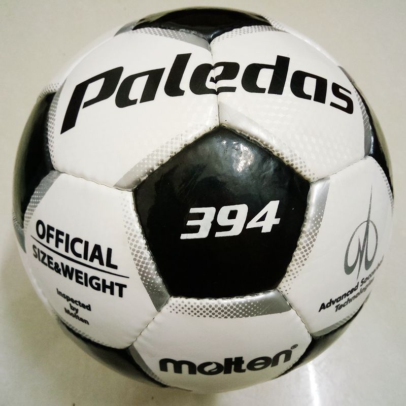 Ballon de foot - Ref 7568 Image 1