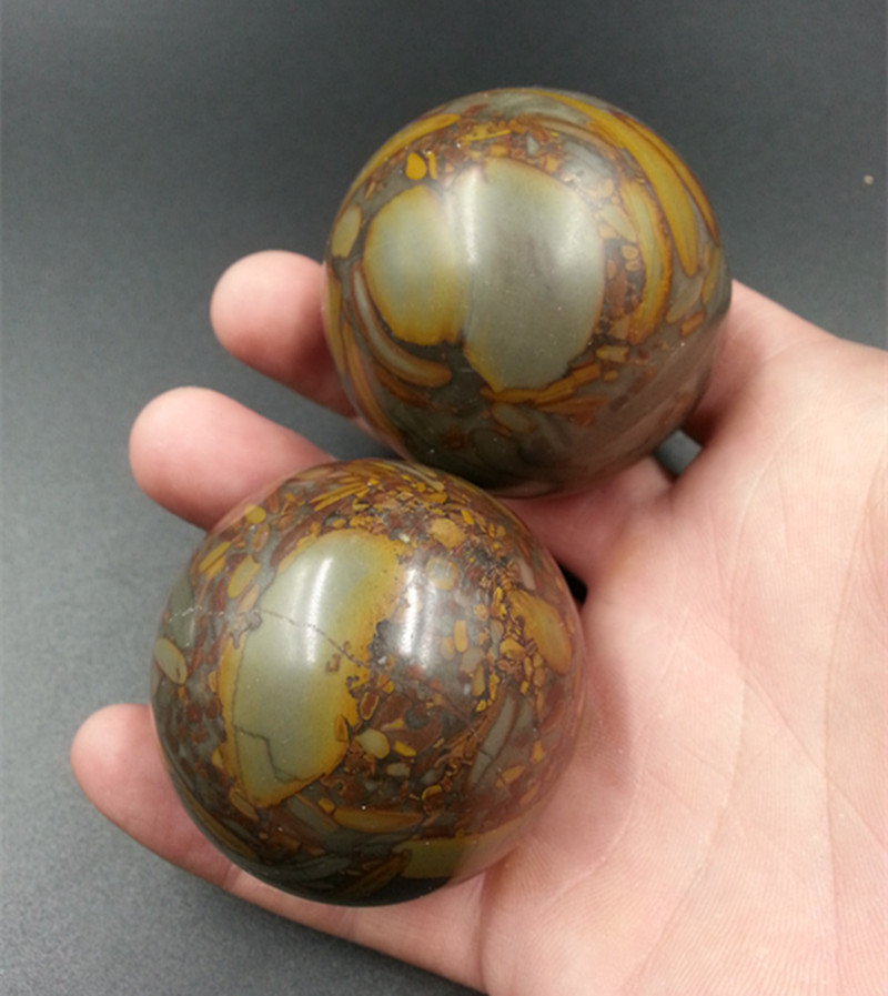 天然玉石手球 A货山东五彩女娲石手球健身球把件 手玩件